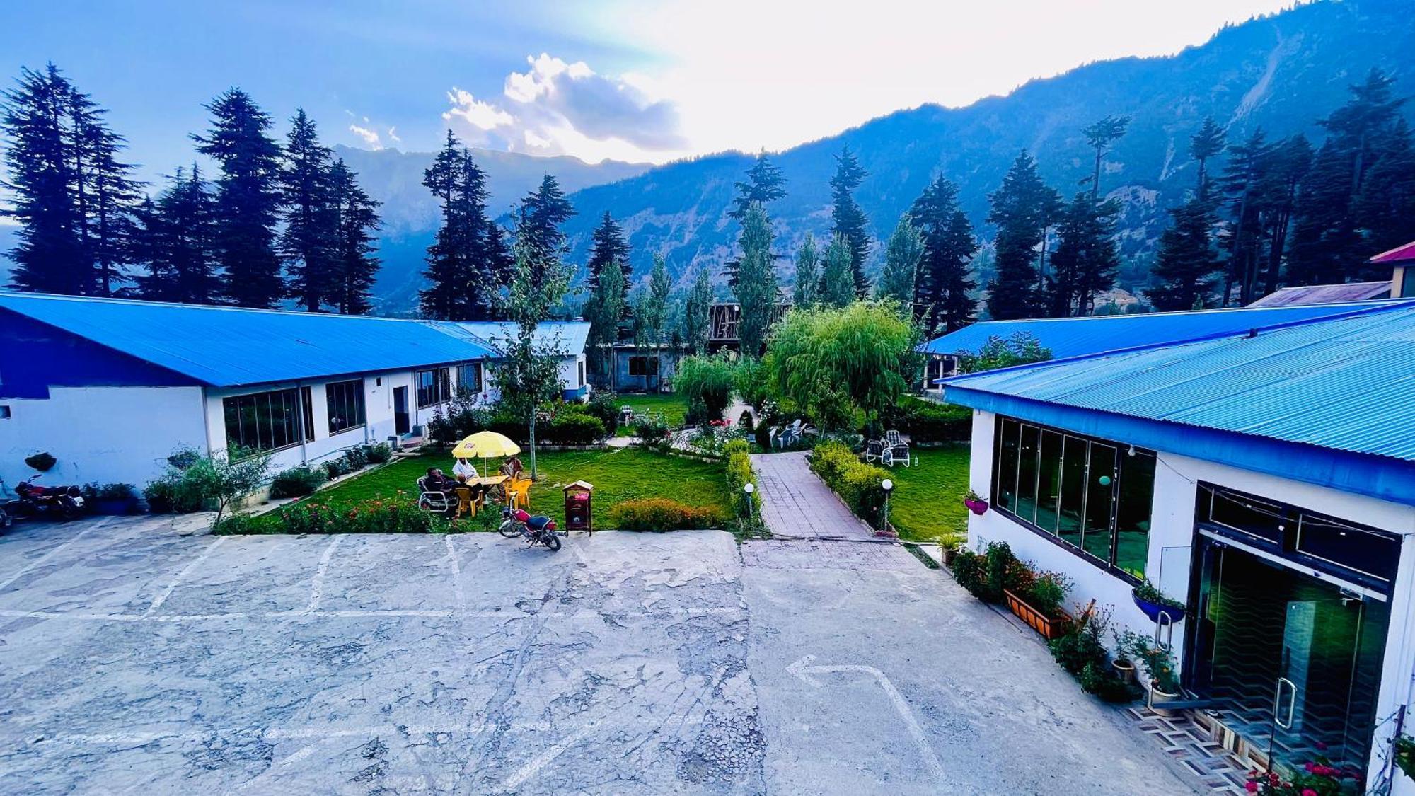 Relax Cottages & Resort Kalam Exterior photo
