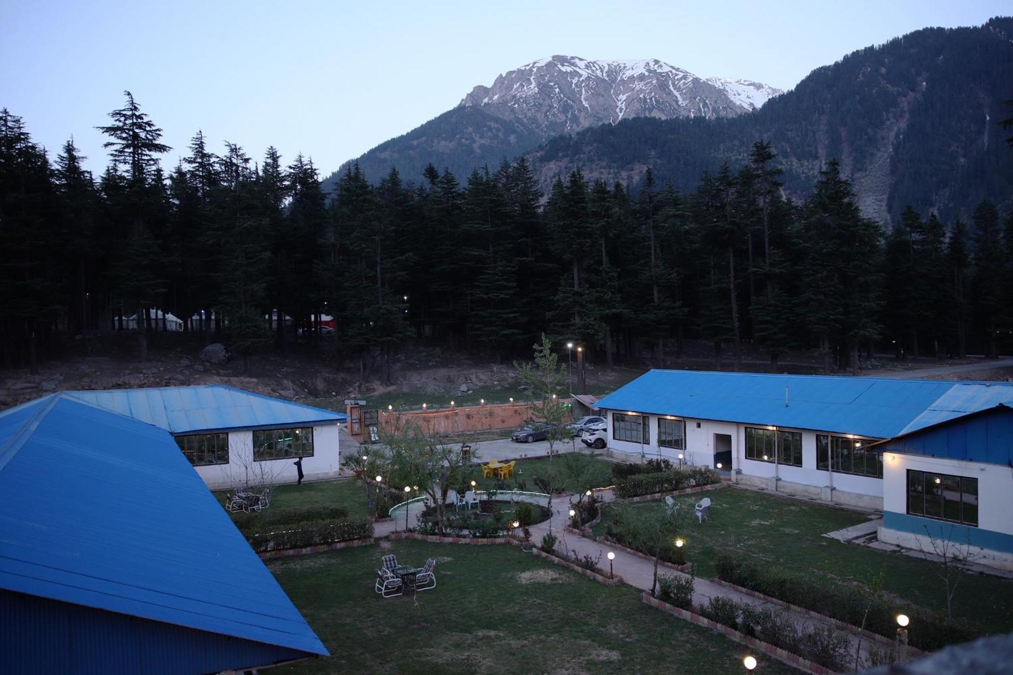 Relax Cottages & Resort Kalam Exterior photo